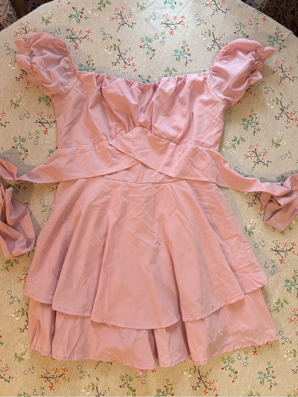 Romantic Pink Tiered Mini Dress with Puff Sleeves